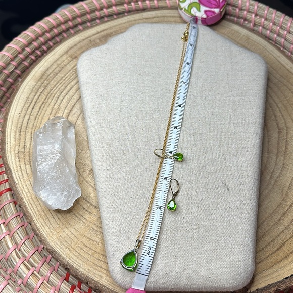 Stauer Helenite Necklace & Earrings Gold and Green Set Pair of 2 Bundle AS IS - Picture 6 of 7